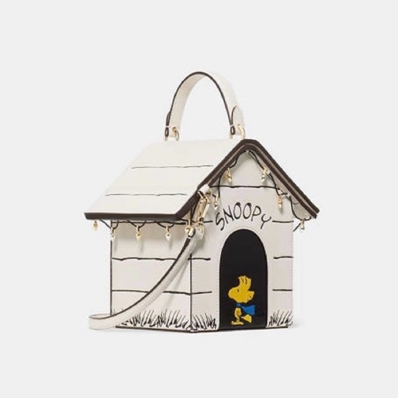 kate spade Handbags - Kate Spade Snoopy Doghouse Novelty Crossbody Bag in Cream and Black